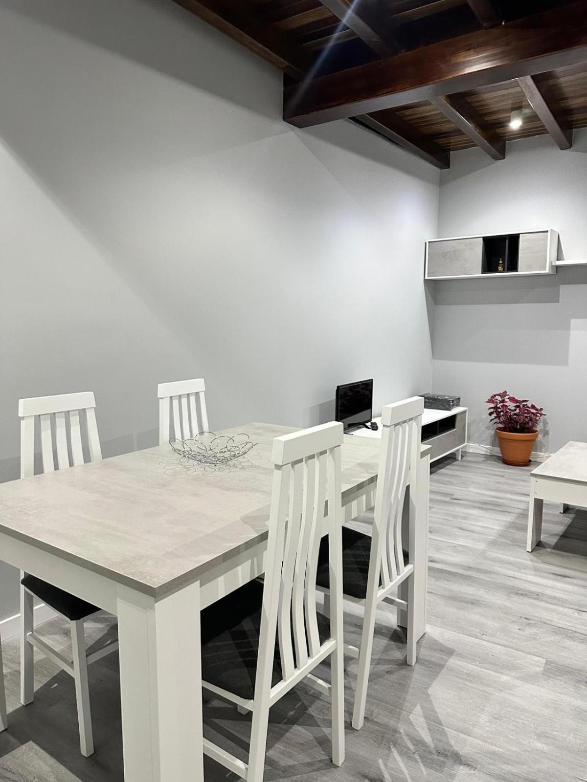 ムロス Casa Vacacional En Louroヴィラ エクステリア 写真